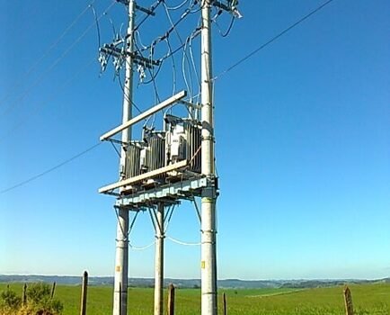 RGE investe R$ 1,4 milhão na rede elétrica de Trindade do Sul